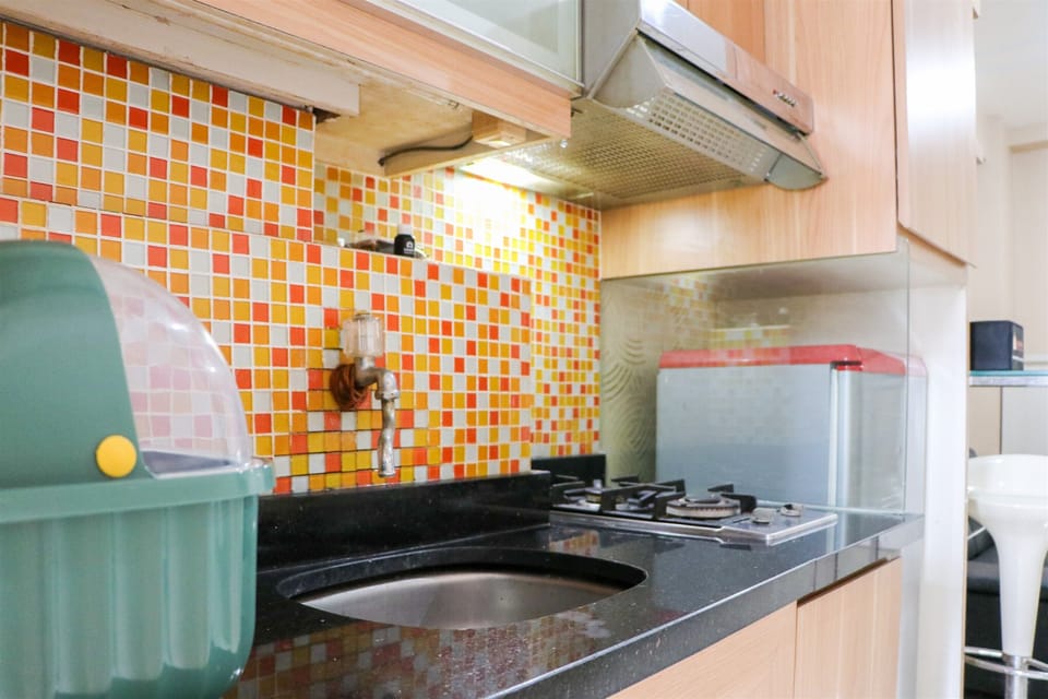 Apartment, 2 Bedrooms | Private kitchen | Fridge, stovetop, cookware/dishes/utensils