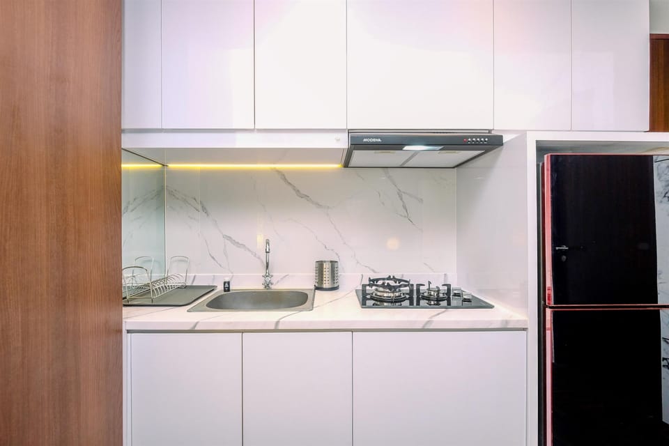 Apartment, 2 Bedrooms | Private kitchen | Fridge, stovetop, cookware/dishes/utensils