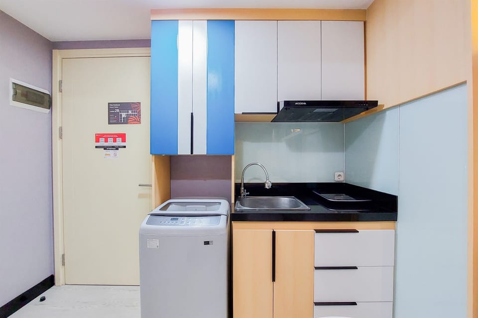 Apartment, 2 Bedrooms | Private kitchen | Fridge, stovetop, cookware/dishes/utensils