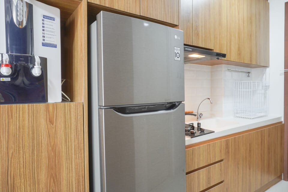 Studio | Private kitchen | Fridge, stovetop, cookware/dishes/utensils