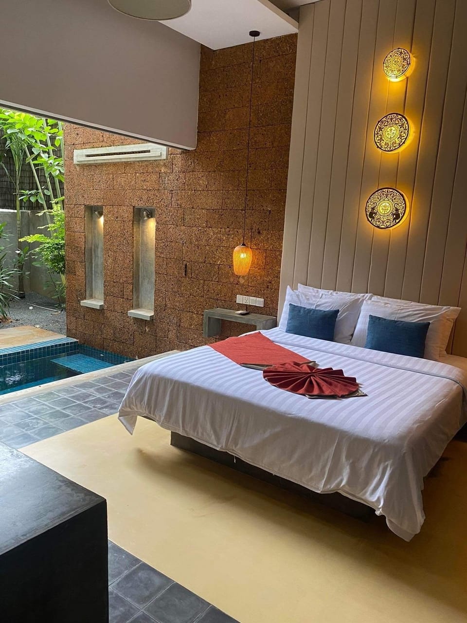 Family Suite with Private Pool | Hypo-allergenic bedding, minibar, in-room safe, individually decorated