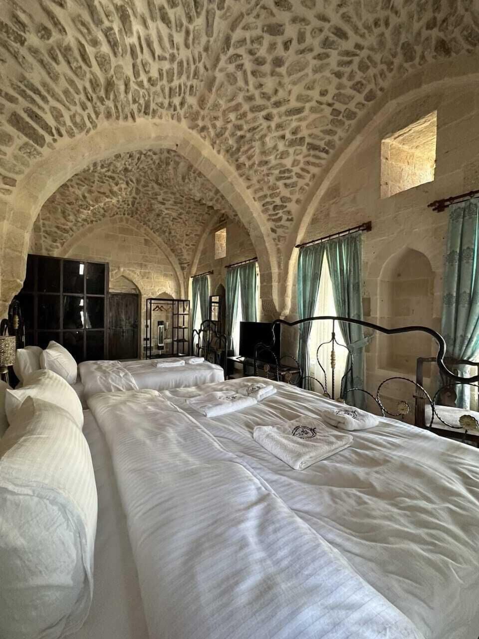 Luxury Triple Room | Egyptian cotton sheets, premium bedding, free minibar items