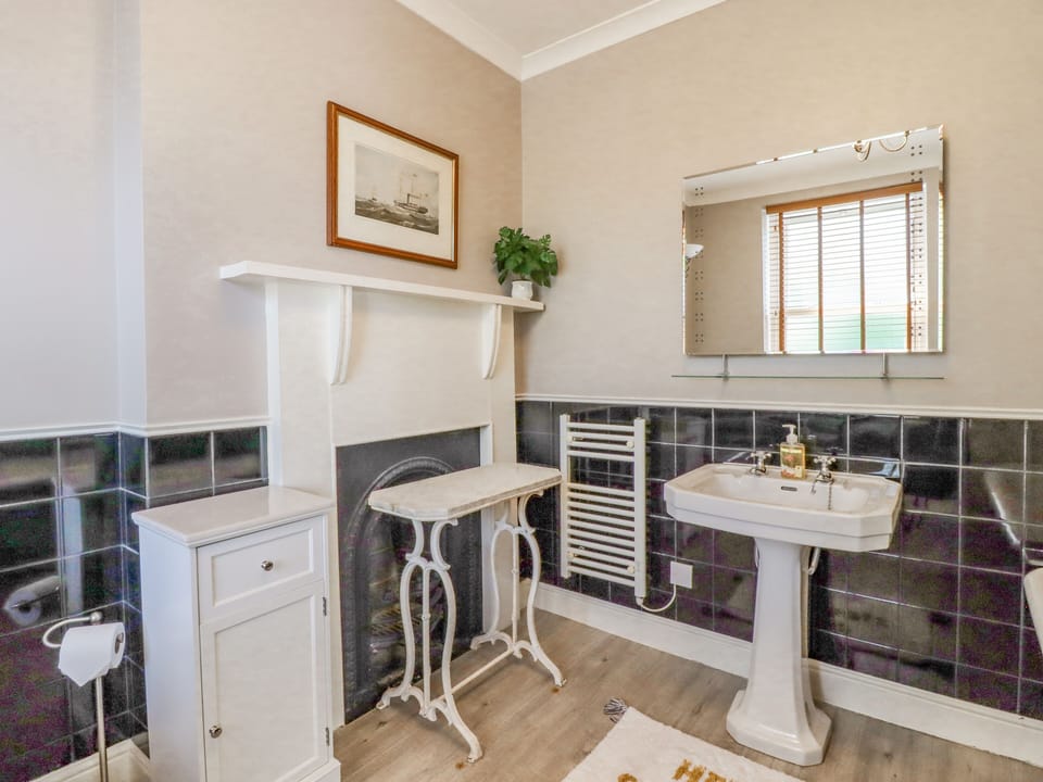3 Hamilton Terrace Cottage in Borough of Harrogate
