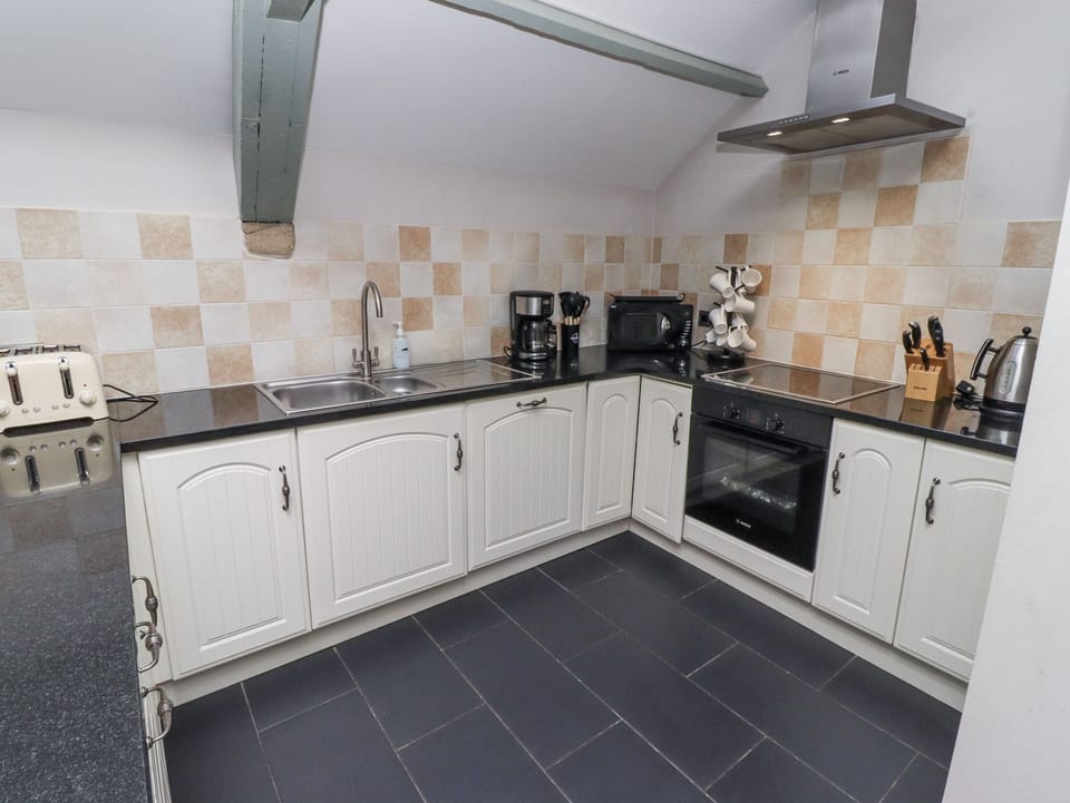 Cottage | Interior