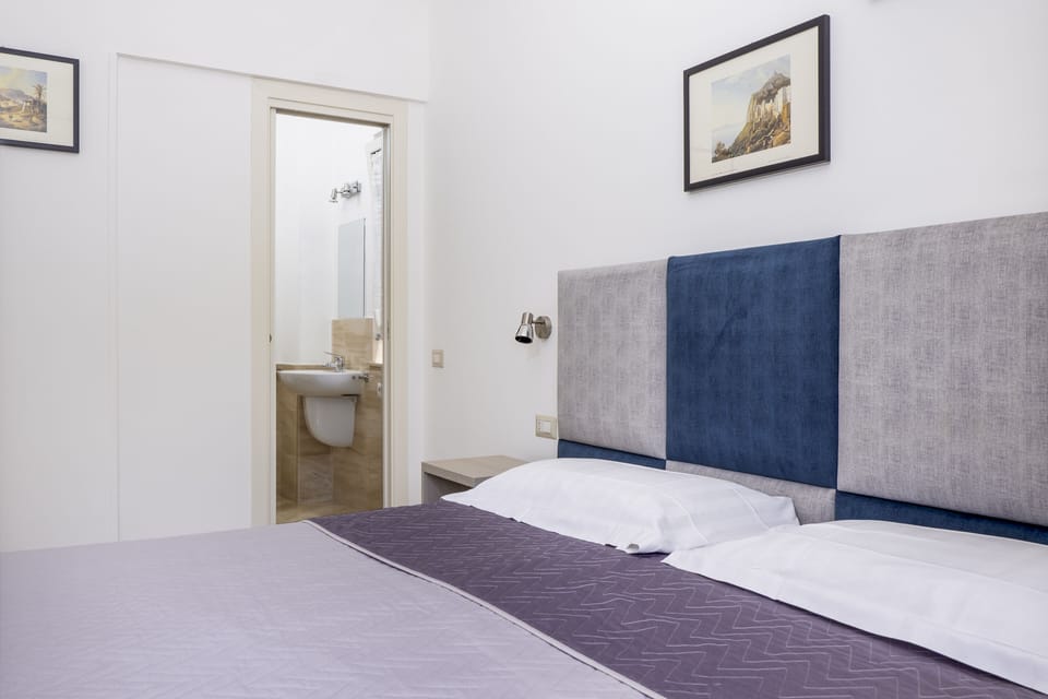 Comfort Apartment | 2 bedrooms, down comforters, blackout drapes, iron/ironing board