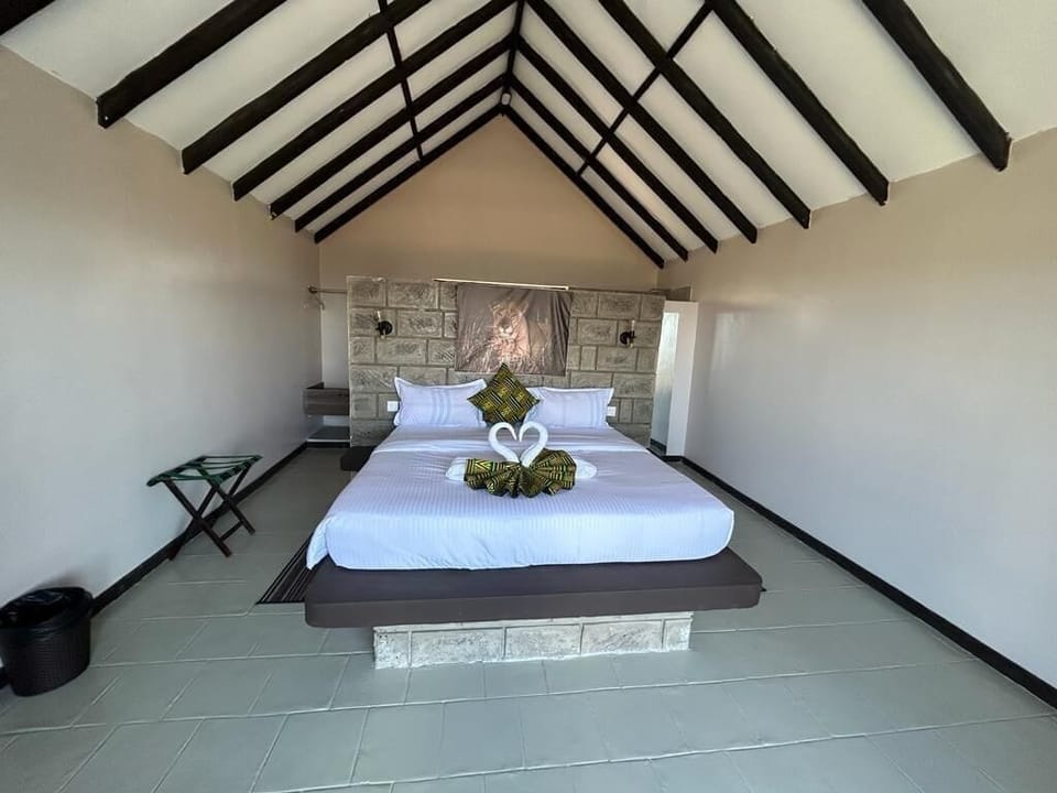 Executive Room | Individually decorated, individually furnished, desk, laptop workspace