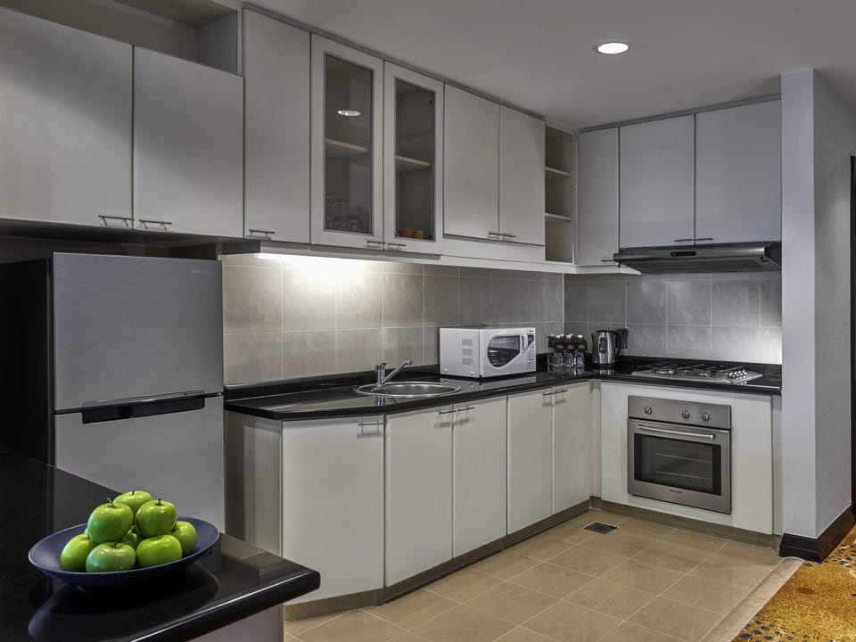 Apartment, 3 Bedrooms (2 King beds and 2 Single beds) | Hypo-allergenic bedding, minibar, in-room safe, desk