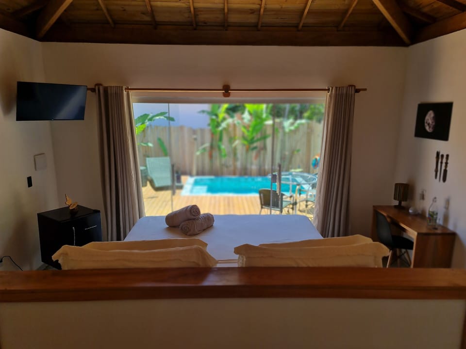 Exclusive Room | Laptop workspace, travel crib, WiFi (free), individually decorated