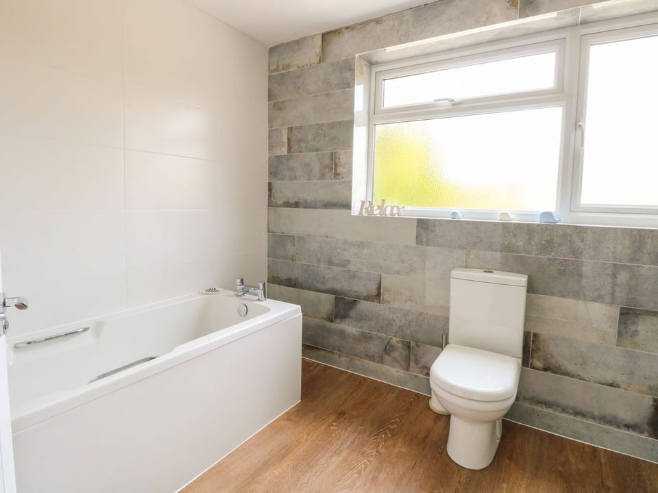 Fallowfield Cottage in Winterton-on-Sea