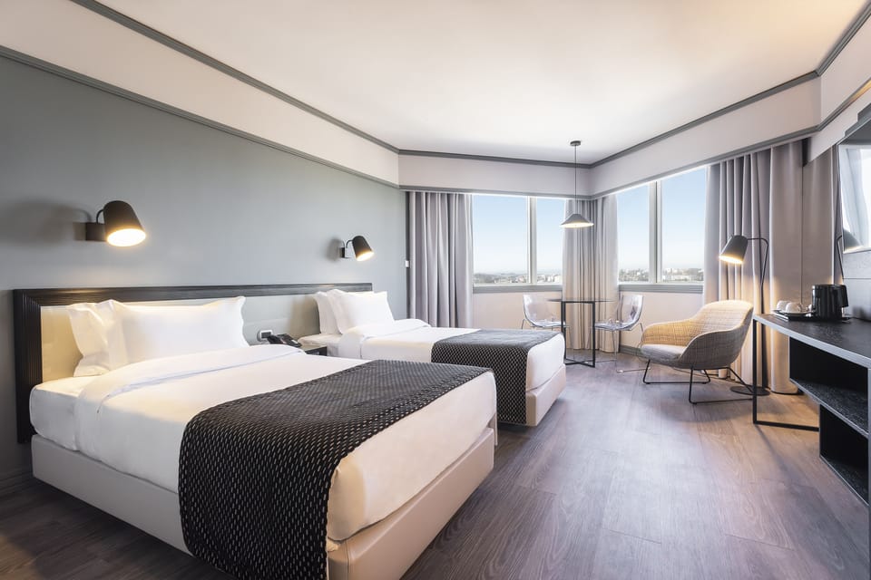 Minibar, in-room safe, free WiFi, bed sheets