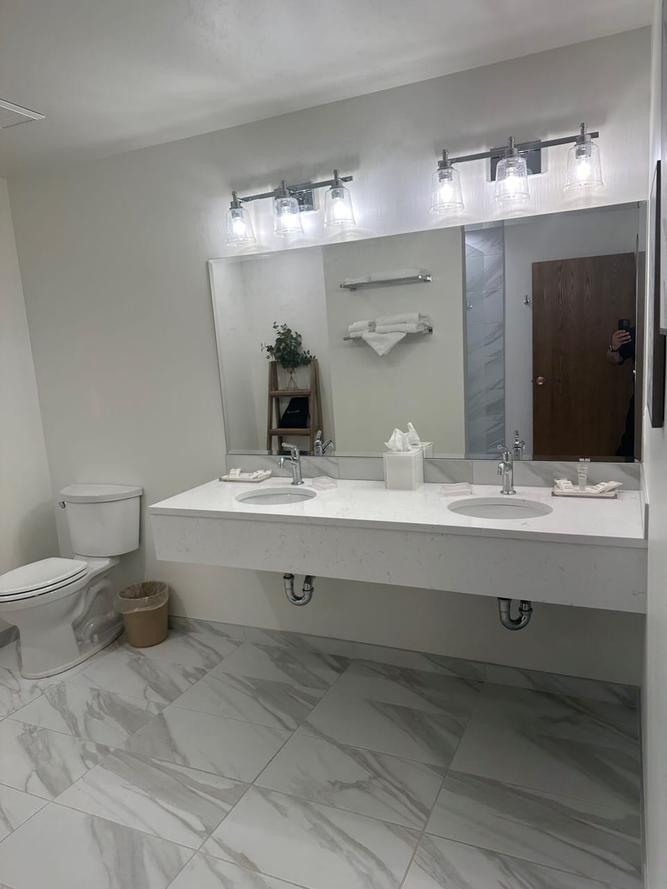 Luxury Studio Suite, 1 Bedroom, Golf View | Bathroom