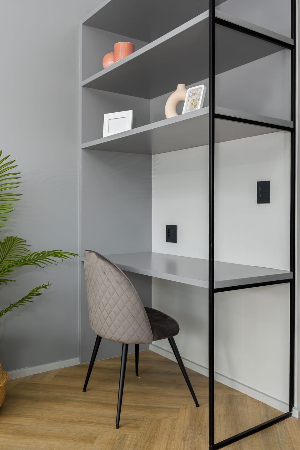 City Apartment | 1 bedroom, laptop workspace, iron/ironing board, free WiFi