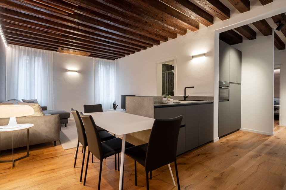 Design Apartment | Living area | 32-inch Smart TV with digital channels, TV