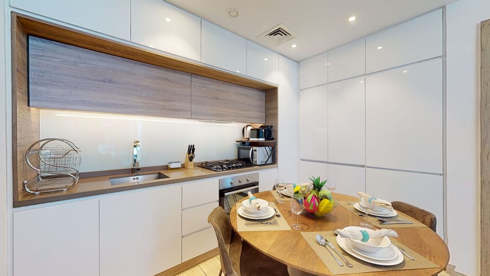 Classic Apartment | Private kitchen | Fridge, microwave, oven, stovetop