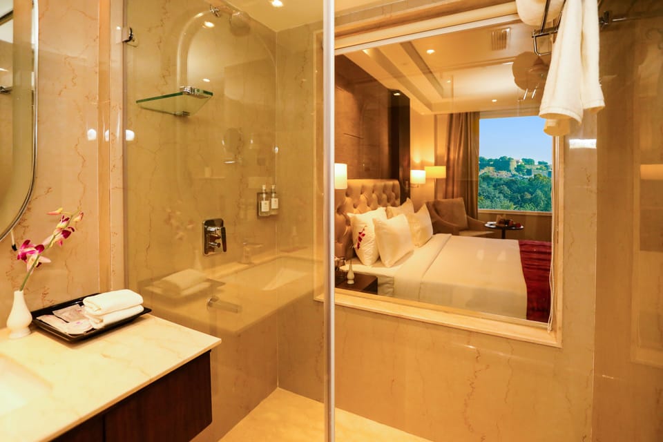 Superior Room with Fort View | Minibar, in-room safe, blackout drapes, iron/ironing board