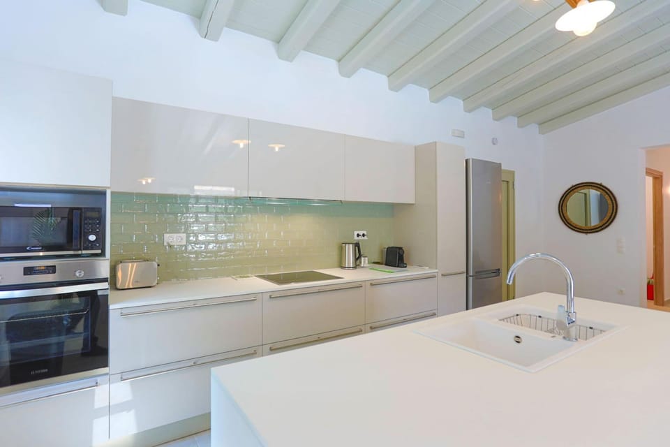 House, Smoking | 3 bedrooms
