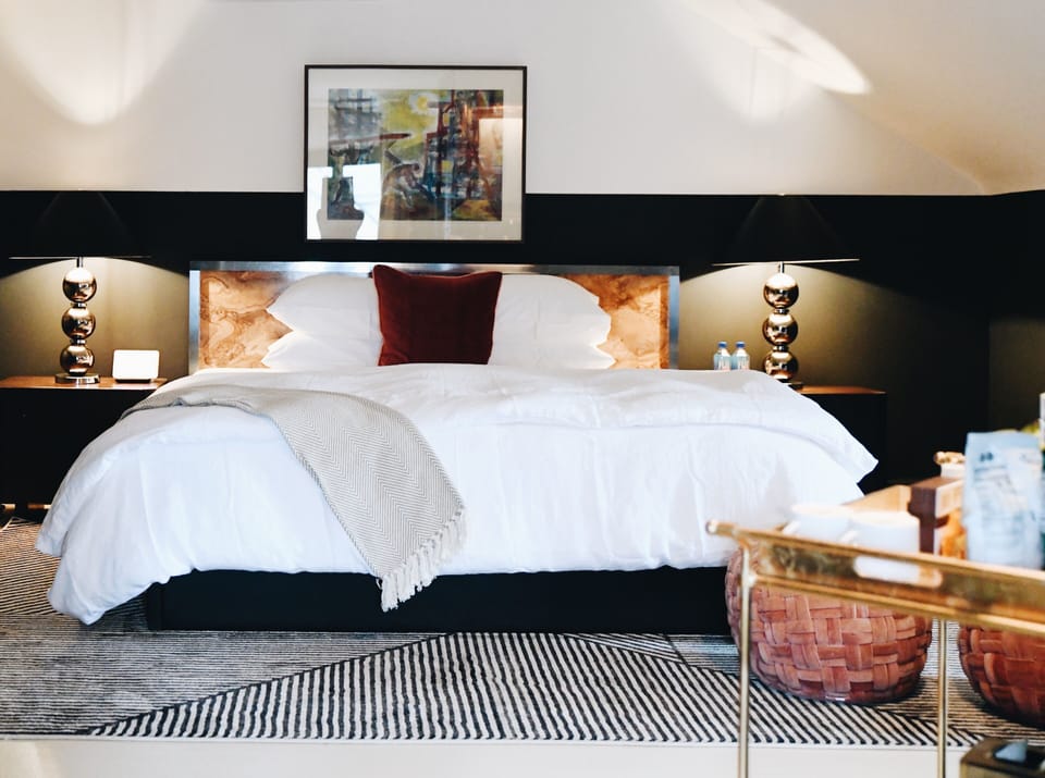Standard Room, 1 Bedroom (King Room) | Premium bedding, memory foam beds, laptop workspace, blackout drapes