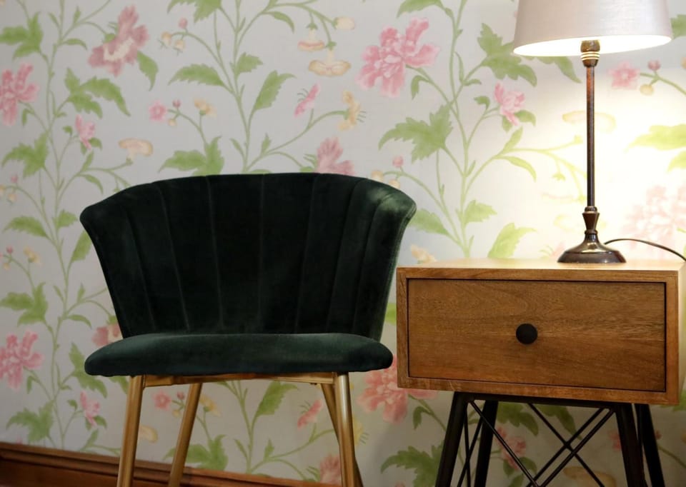 Individually decorated, individually furnished, soundproofing, free WiFi