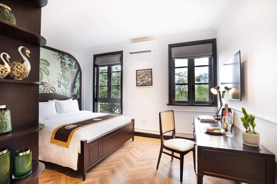 Luxury Double Room | Premium bedding, Select Comfort beds, in-room safe, desk