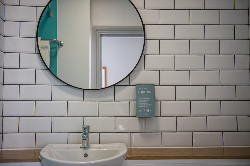 Free toiletries, hair dryer, bathrobes, towels