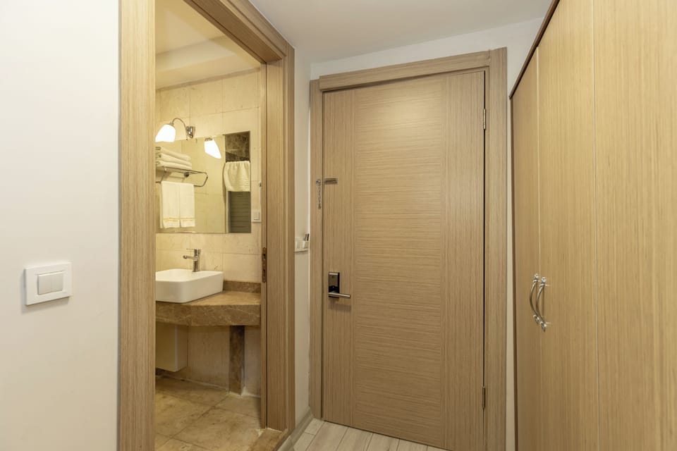 Family Room | Free WiFi, bed sheets
