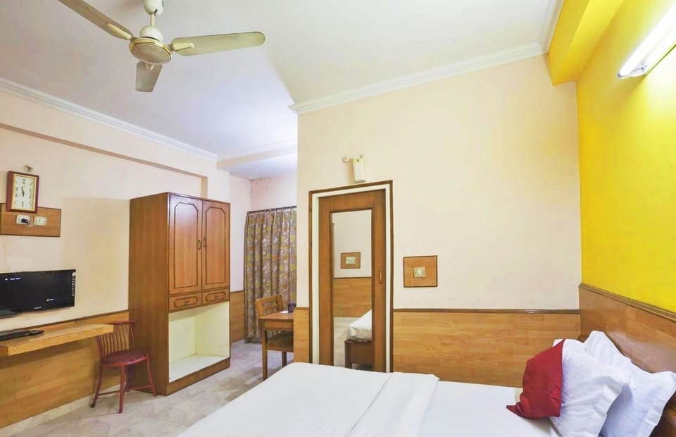 Deluxe Double Room | Desk, laptop workspace, WiFi (free)