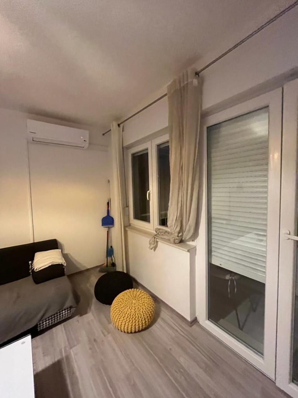Design Apartment, 1 Bedroom, Balcony, Courtyard View | Living area | 100-cm TV with satellite channels
