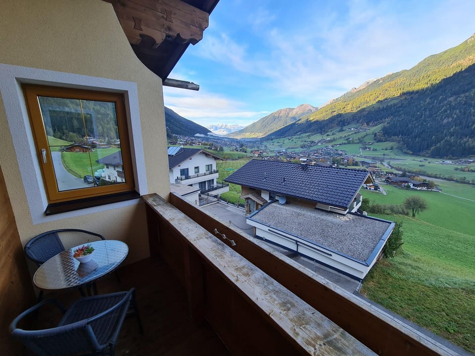 Apartment | Balcony