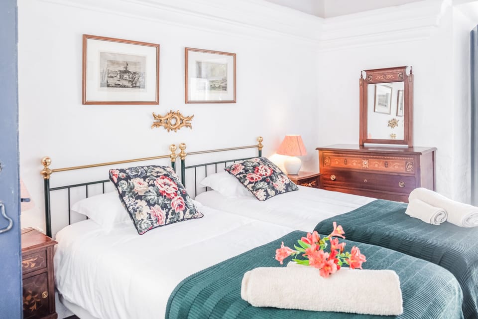 Premium bedding, WiFi (free), individually decorated