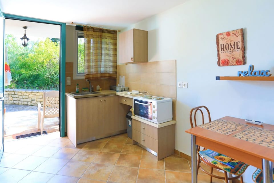 House | 1 bedroom