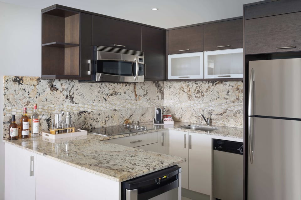 Family Suite, 2 Bedrooms, 2 Bathrooms, Oceanfront | Private kitchen | Fridge, microwave, oven, coffee/tea maker