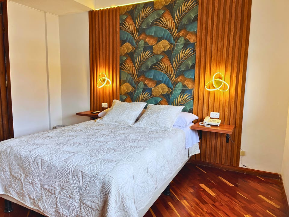 Junior Room, 1 Double Bed, Garden View, Garden Area | Premium bedding, minibar, desk, laptop workspace