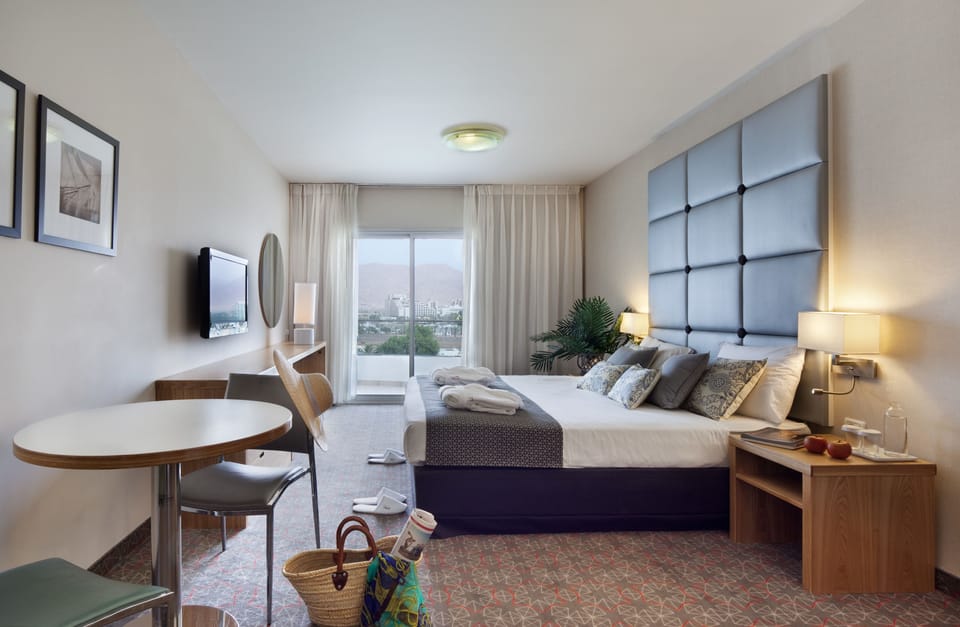 Minibar, in-room safe, desk, blackout drapes