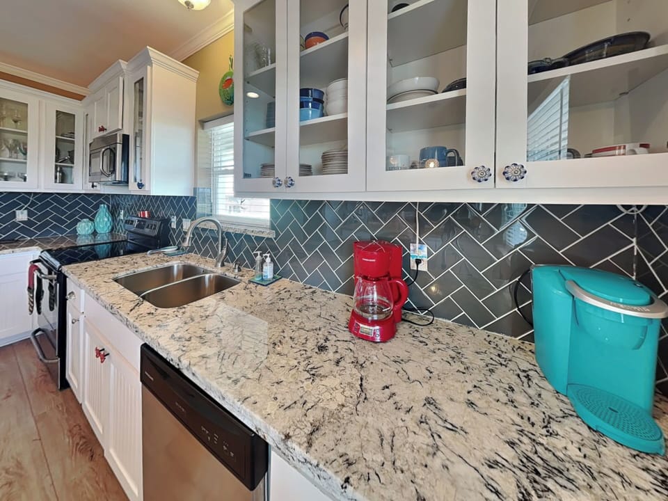 House (3 Bedrooms) | Property amenity