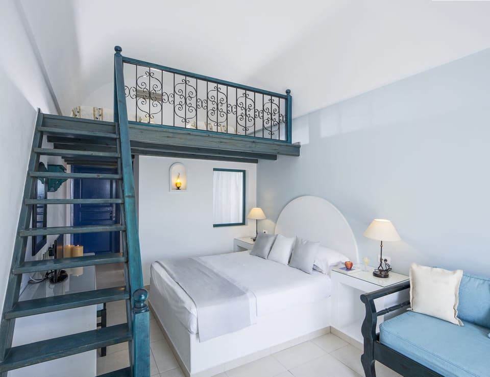 Free cribs/infant beds, free WiFi, bed sheets