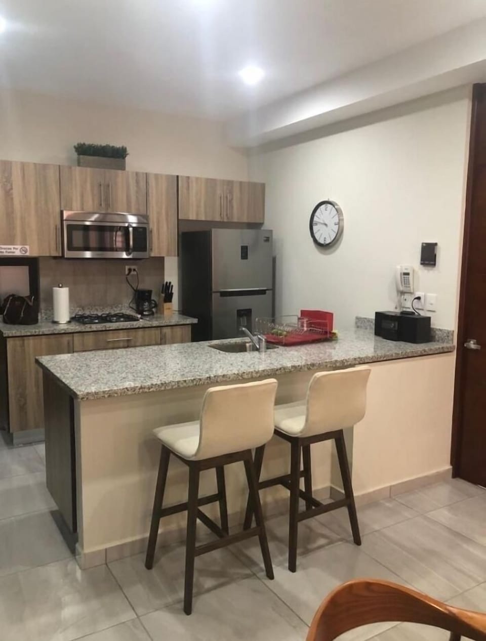 Comfort Apartment | Private kitchen | Fridge