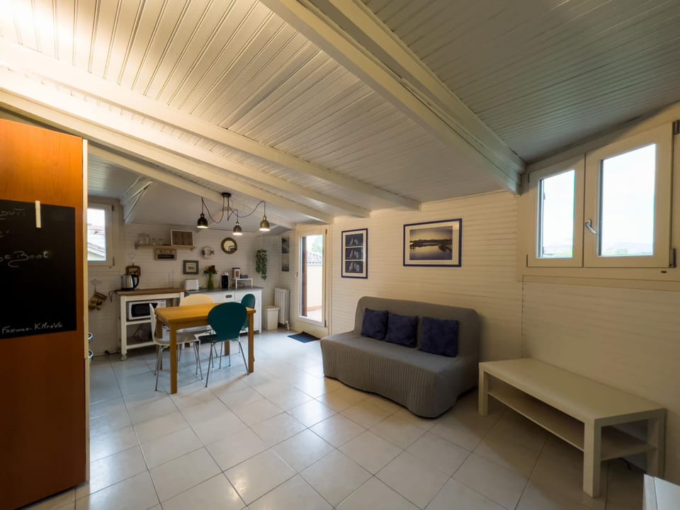 House | 1 bedroom