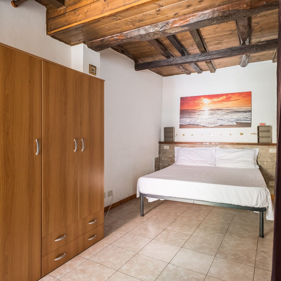 House | 1 bedroom