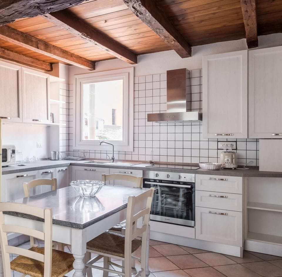 House | 1 bedroom