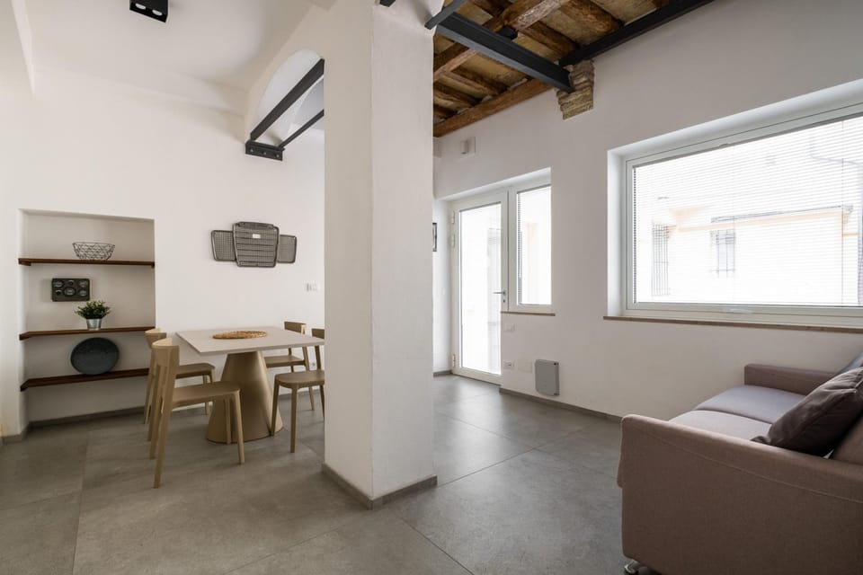 House | 1 bedroom