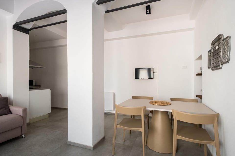 House | 1 bedroom