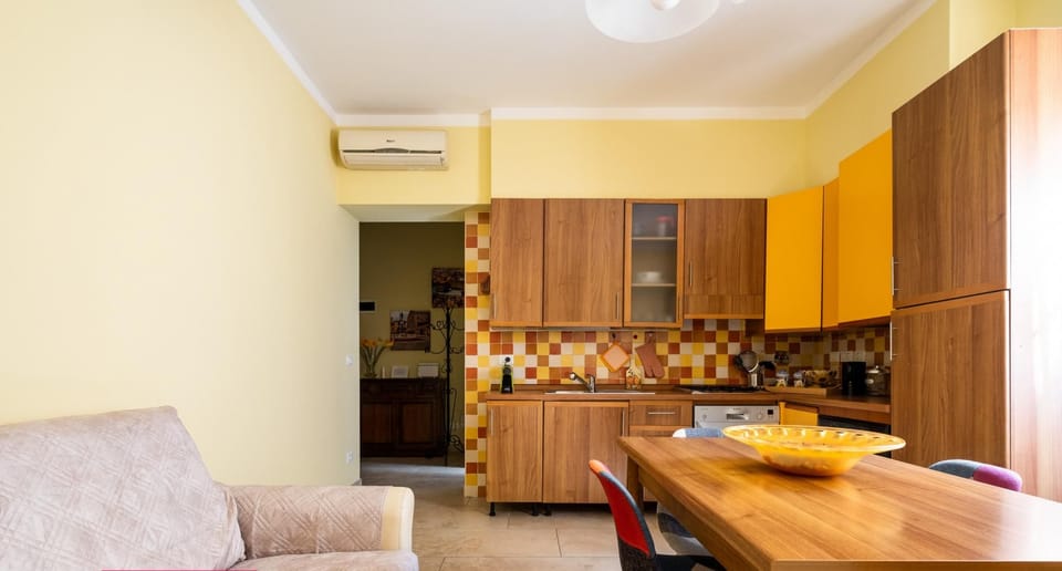 House | 1 bedroom