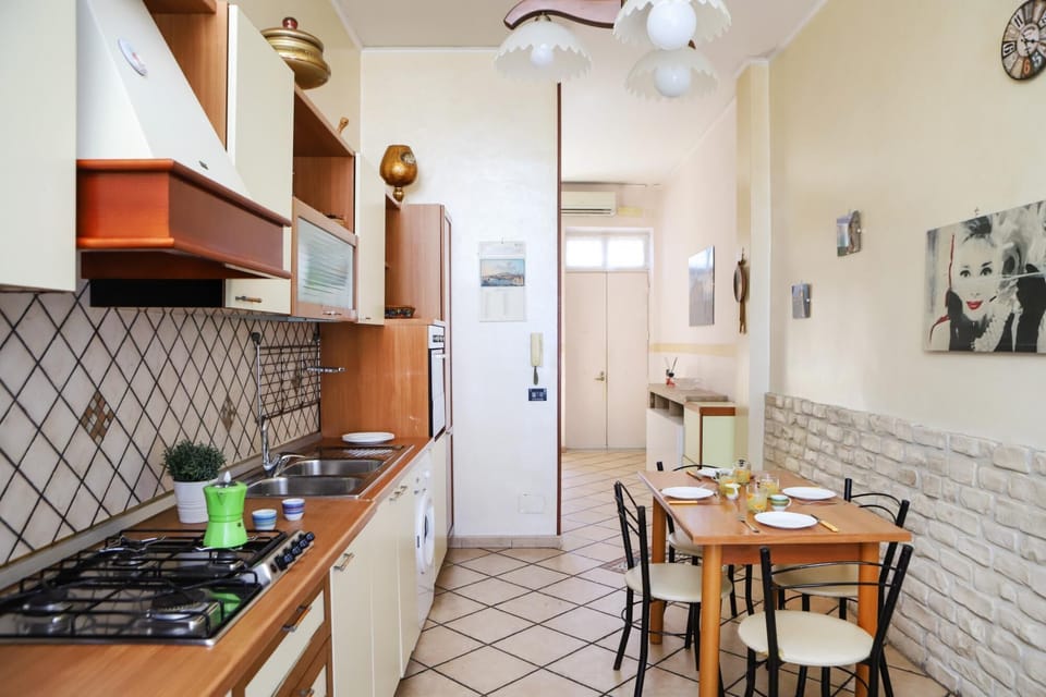 House | 1 bedroom