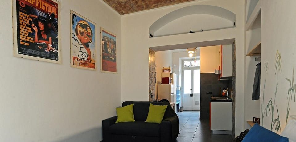 House | 1 bedroom