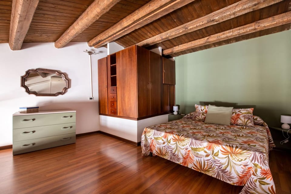 House | 1 bedroom