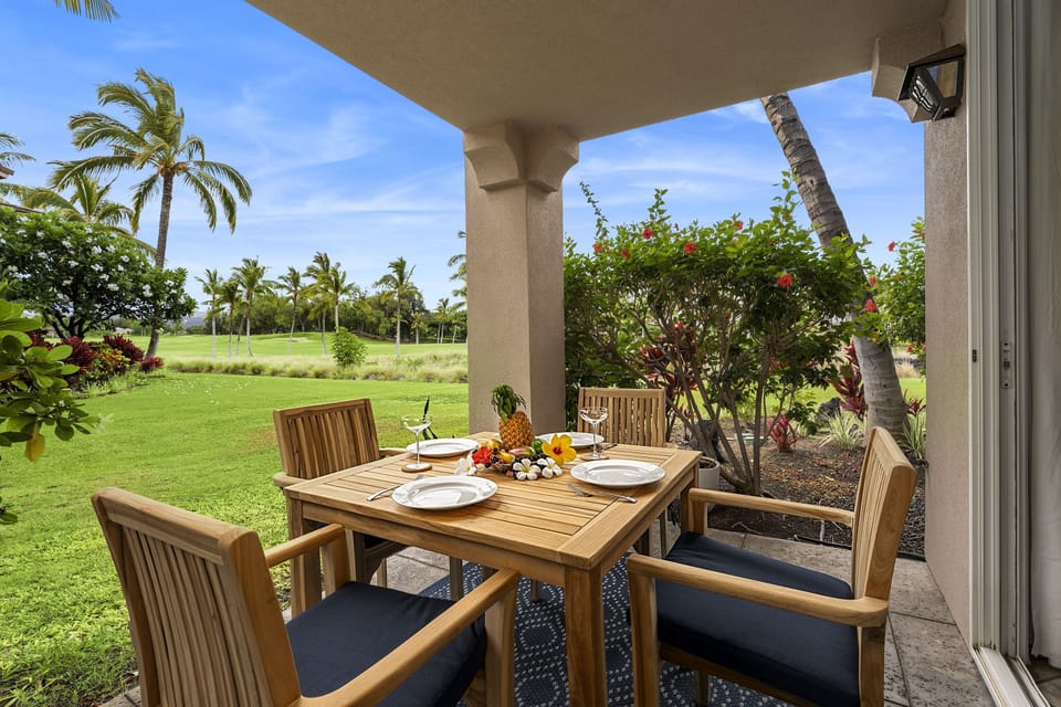 Villa, 2 Bedrooms | Outdoor dining
