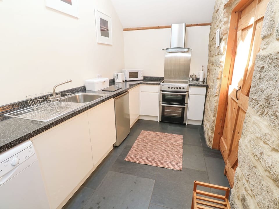 Fridge, dishwasher, electric kettle, toaster
