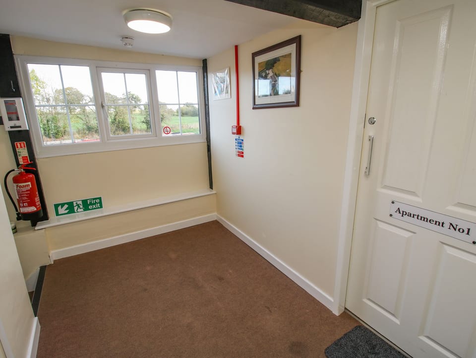 Cottage | Interior