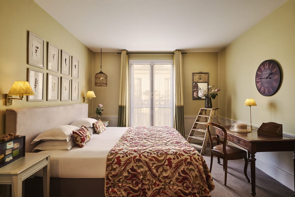 Junior Suite Sainte-Beuve | Premium bedding, pillowtop beds, minibar, in-room safe