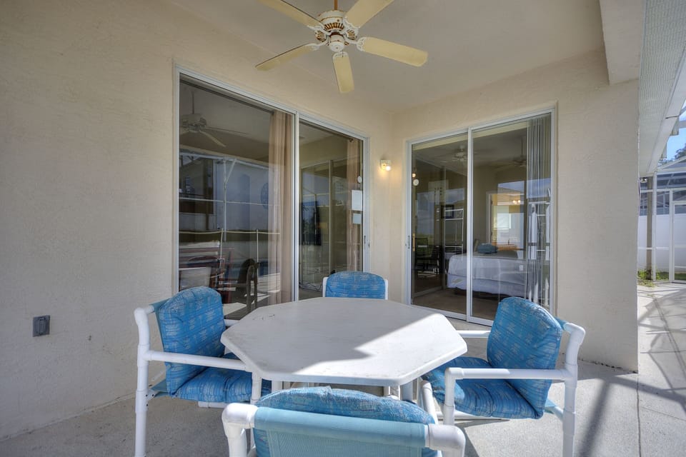Villa, 4 Bedrooms | Outdoor dining